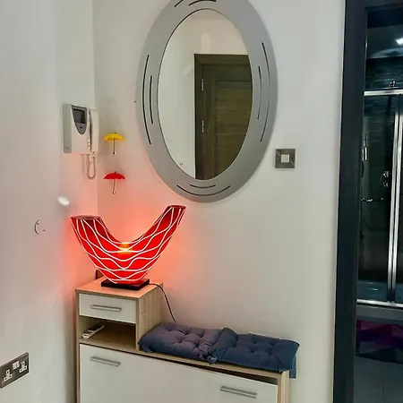 شقة Luxury Seafront 3br *